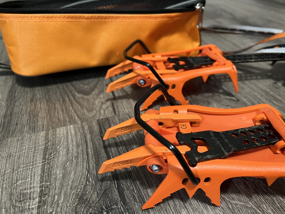 FS Petzl Dart Crampons 250