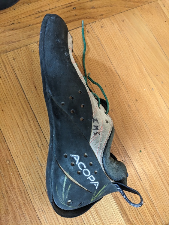 Acopa shoes deals