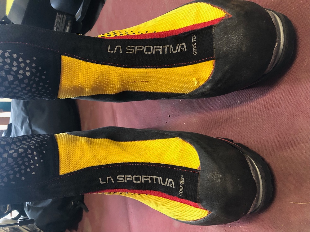 La Sportiva Batura 2.0 GTX like new size 43 , $300.00