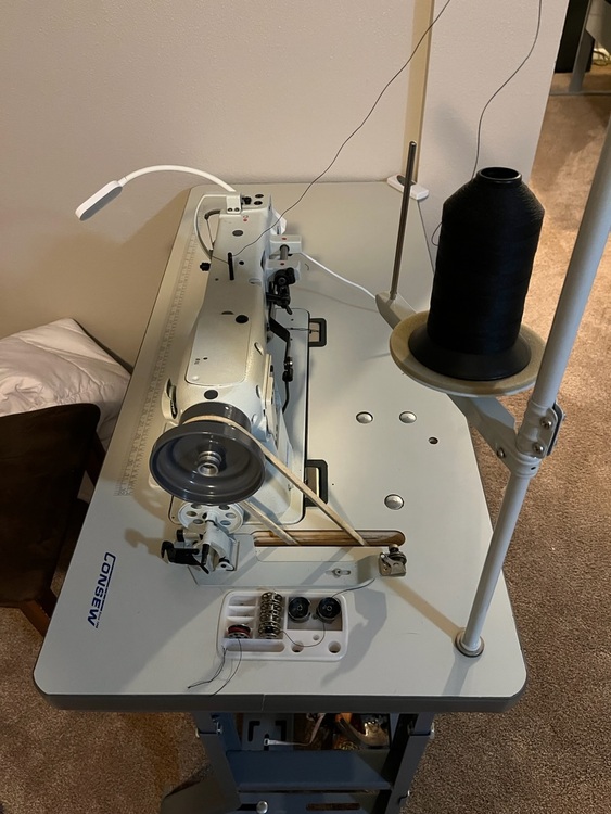 Surplus Consew 206RB-5 Industrial Sewing Machine In Chambersburg - Foto 7