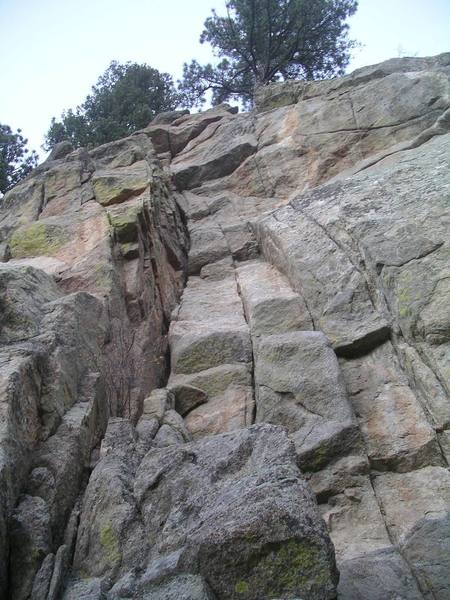 Crack Corner follows the parallel cracks up the right-facing dihedral.