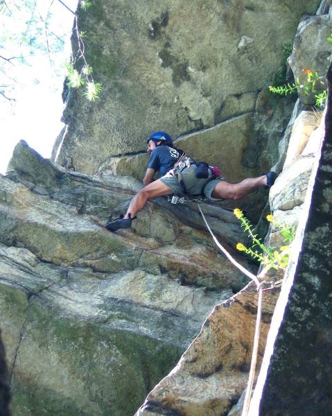 Mike Amato leading the last pitch of Wrist, a typical Gunks 5.6 roof.