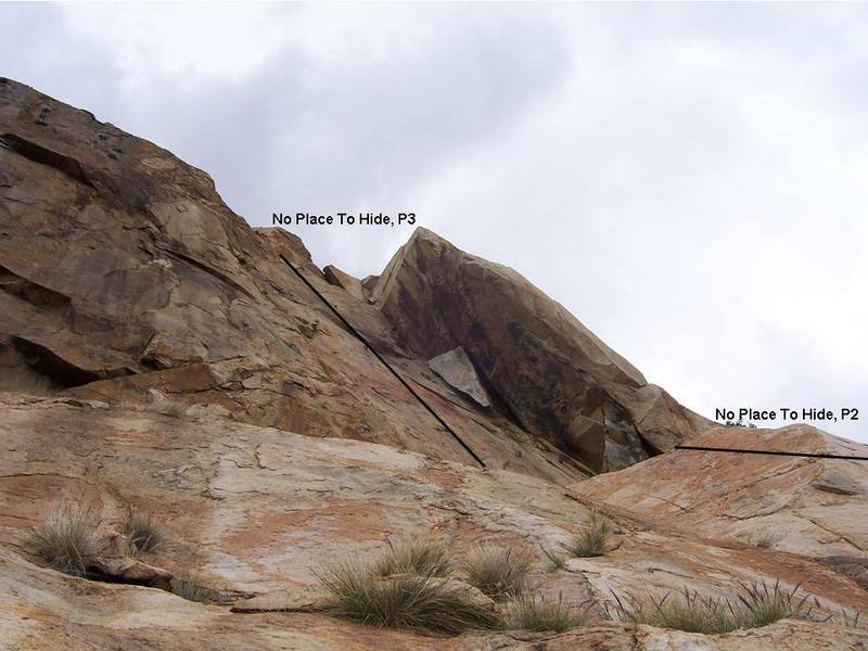 Rapping down from Holy Moley Ledge.  No Place To Hide, Pitch 3 shown, starting at the ledge.  Top of Pitch 2 shown coming up the orange slab seen to the right.