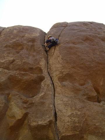 Laybacking near the top of Crack #5.