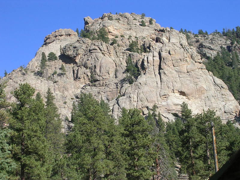 Pulpit Rock, per RMNP folks.<br>
<br>
This may be some of the closest to parking multi-pitch climbing in Estes Valley.