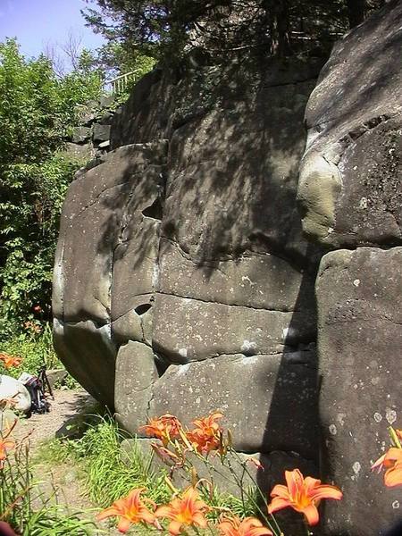 Another view of Boob on the approach to the Pit