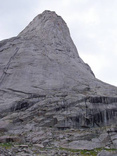 northeast face route starts above and right of water streaked slabs