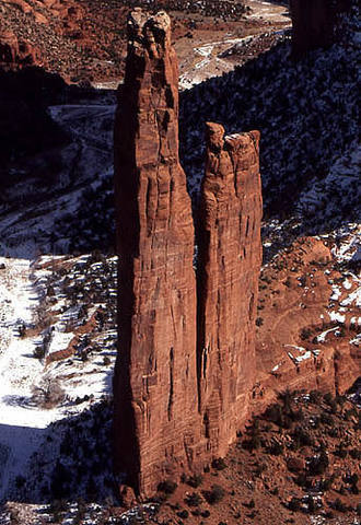 Spider Rock.<br>
Photo by Blitzo.