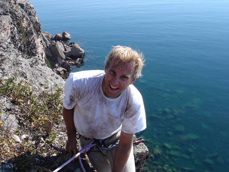 Dave Groth, a hard lines work, Palisade Head.