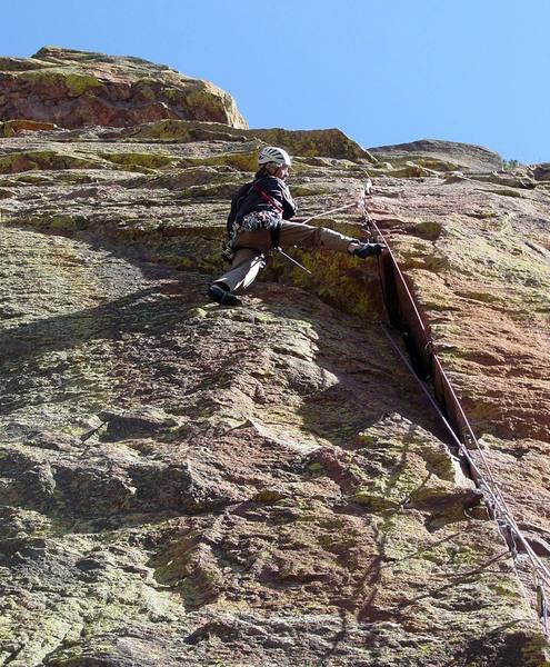 Great rest here, but first you have to see it, and then you have to get into it. You can place gear over the ceiling from here.<br>
<br>
Photo by Paul Rezucha.