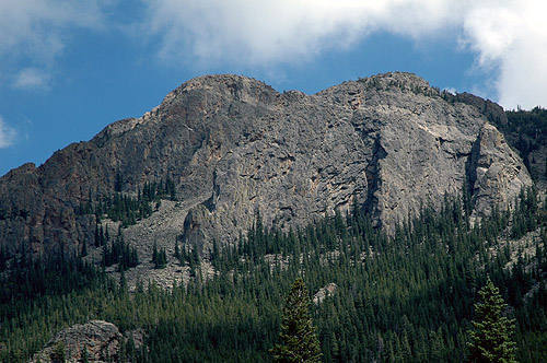 The Crags.<br>
Photo by Blitzo.