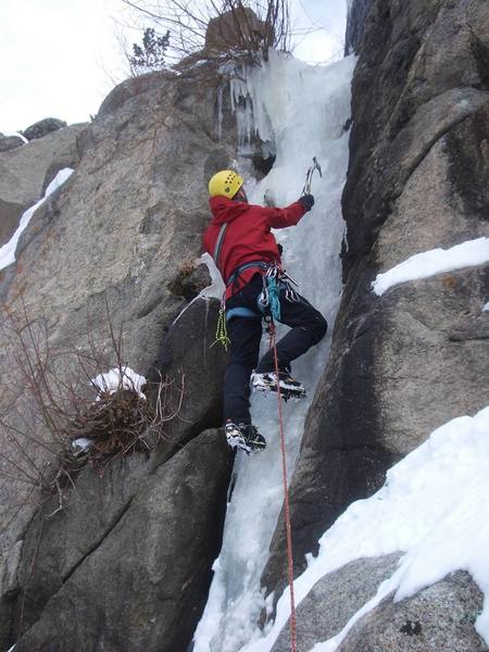 Aaron Shileikis heading up on January 3rd, 2007.  Remember when this section used to be a 20 ft. wide curtain of ice to the left. 