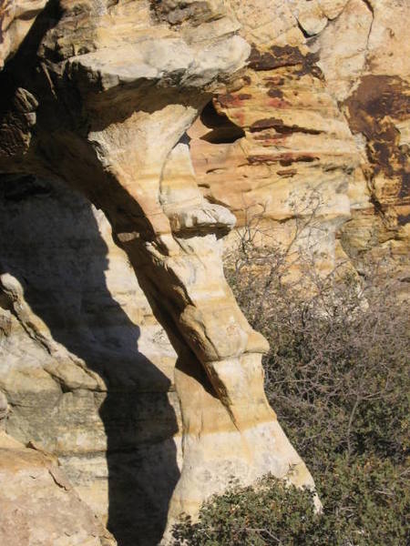 Cool arch near the base of the Purblind Pillar.