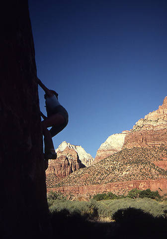 Playing in Zion.<br>
Photo by Blitzo.