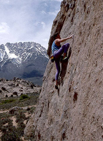 Climbing on the Sunshine Boulder.<br>
Photo by Blitzo.