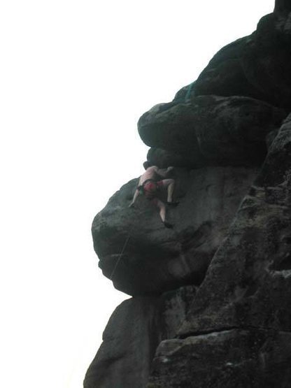 China syndrome E5 7a, Almscliff crag