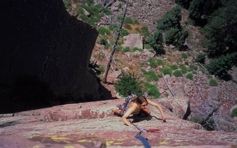 Joseffa Meir follows on Land Of Ra, at Eldo's Cadillac Crag. Photo by Tony Bubb, 2003.