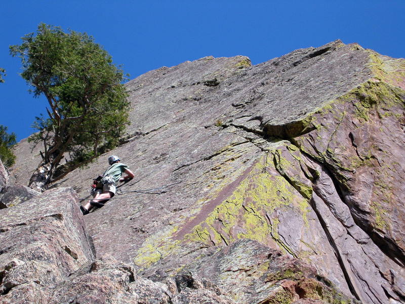 Clint Locks starting up 'Ichiban Arete' - 4/28/07. Photo: Dave Holliday.