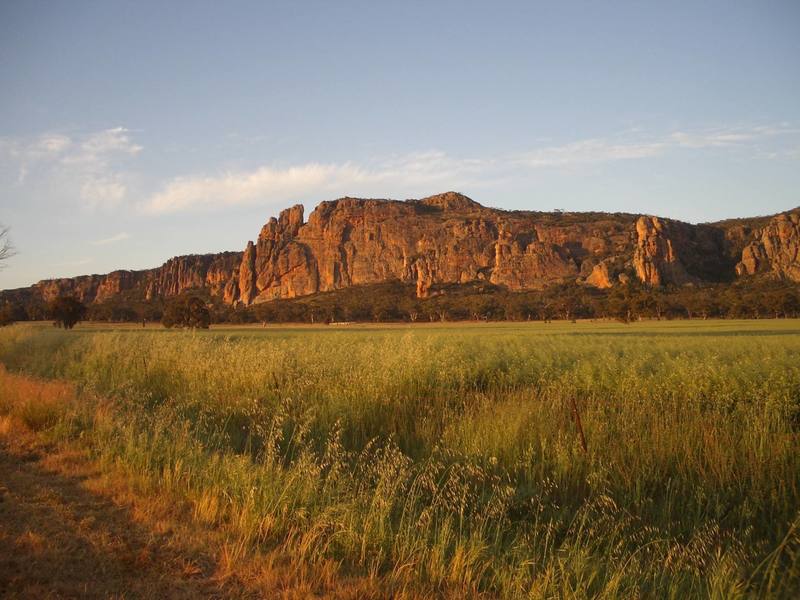 The main cliff of Mt Arapiles