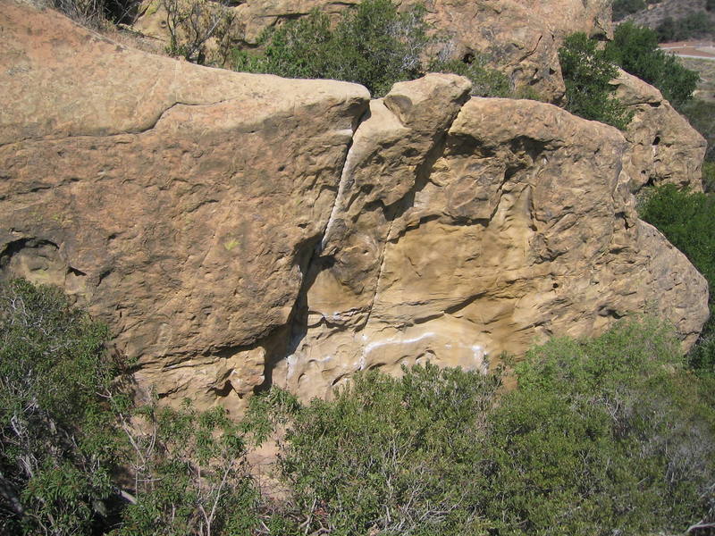 Sculpture Crack Canyon West Wall.<br>
Routes L to R:<br>
Sculpted Crack 5.10c<br>
Carlsburg 5.11b TR<br>
Sculpture Traverse 5.10+<br>
Sculpture Crack 5.10c TR<br>
Sand Blast 5.11c TR