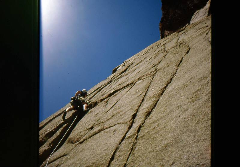 Charles Vernon on the first pitch of Colossus Crack, 5-22-2005. Poor picture quality is due to the slide being scanned on a cheap scanner.