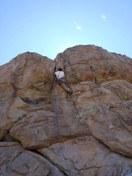 Tom D setting the good jam to start the crux of Shootin' Blanks.