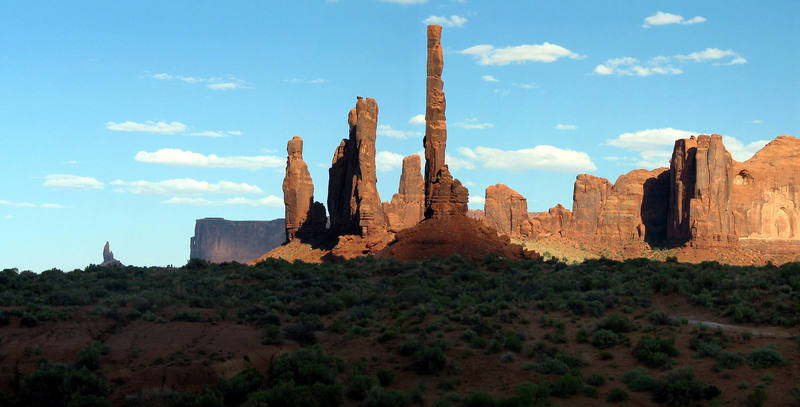 Totem Pole. Classic view.