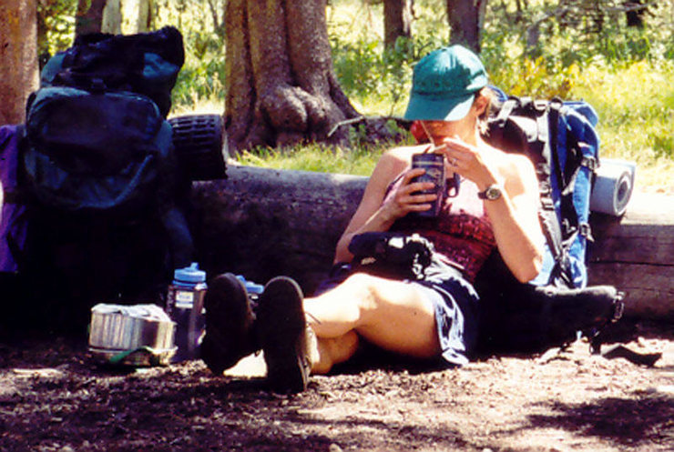 Noreen Owen takes a break before breaking out crosscountry towards Lower Sphinx Lake.