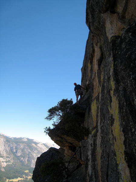 Jeff leads the final (5th) pitch to the summit.