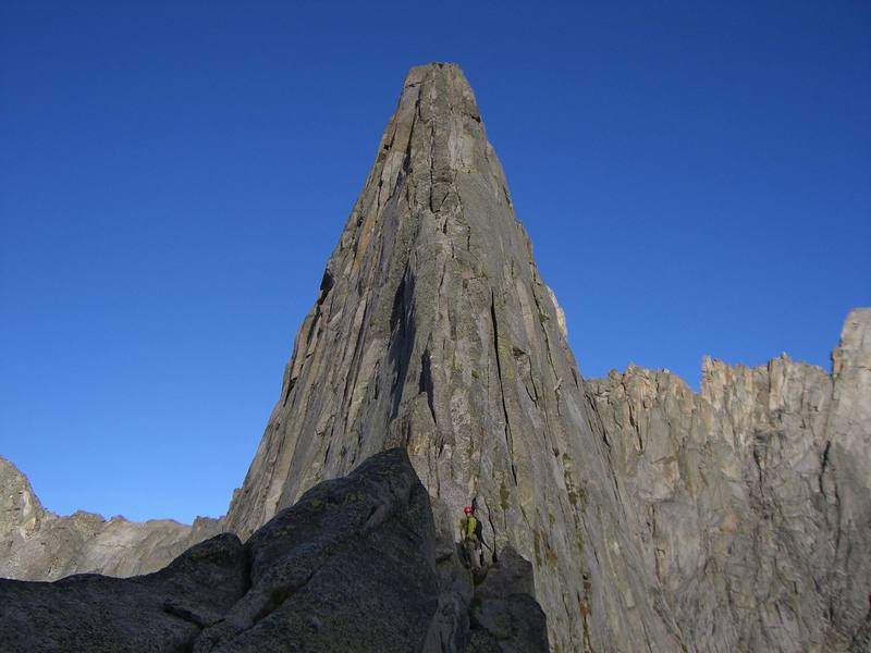 Wolf's Head east ridge