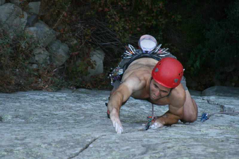 In the thick of the finger-crack crux.