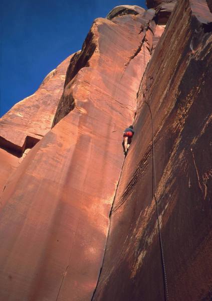 Tony Bubb follows No Name crack, ~2001. Photo by Joseffa Meir(?)