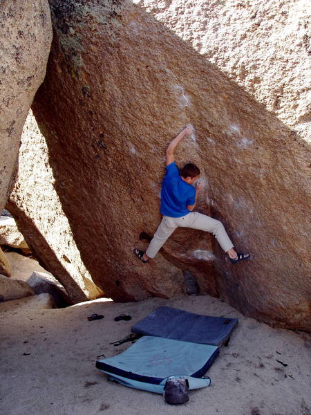 Ian Nielsen on the opening moves of "Stained Glass" v10.