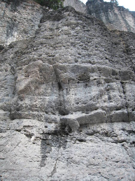 The route follows the seam up through the roof and continues up the slab above.