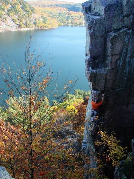 Kris Gorny scoping gear on his send of this sweet route, October 2007.