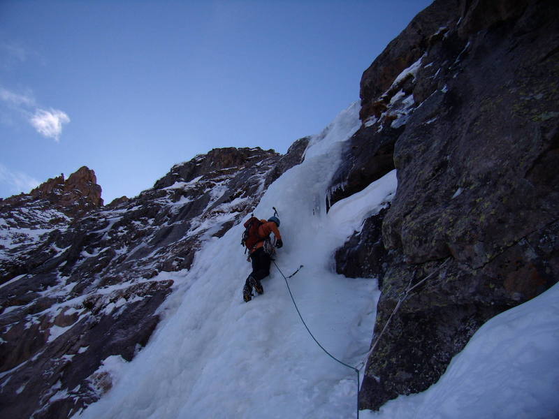 Jordan Griffler, leading the last ice pitch, North East Face Notchtop. Nov 3rd 2007.