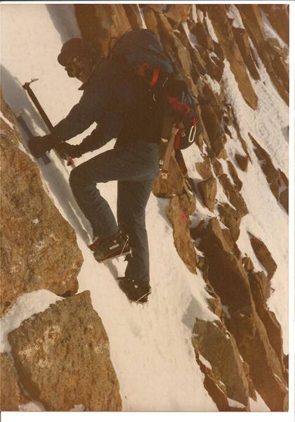 Steve Brown on Cooper Spur, enjoying good conditions.