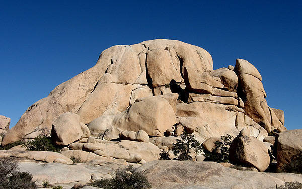 Outhouse rock-West face.<br>
Photo by Blitzo.