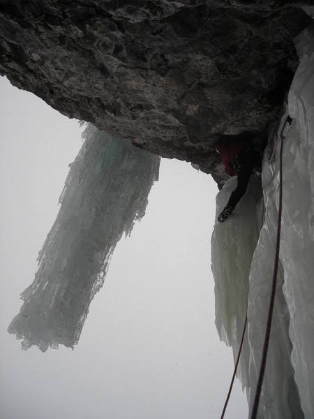 Ice Fest 2007, Recycling screw holes on the P2 blob traverse... The Talisman