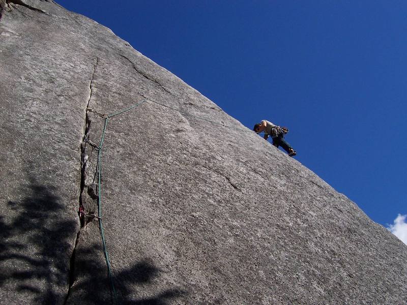 On the slabby arete finish to Power Windows.