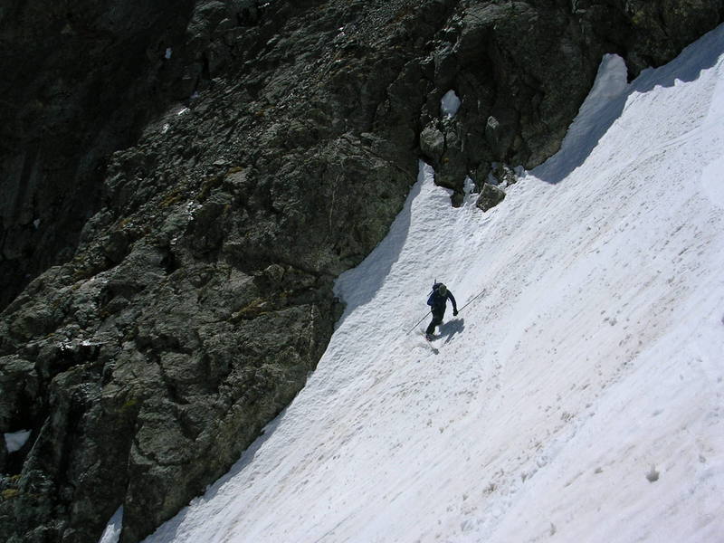 Don cranked a steep turn for me, while still a thousand feet up Buffalo, in very light tele boots (Silverthorne, CO).