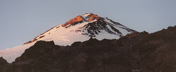 Mt. Shasta North Face.<br>
Photo by Blitzo.