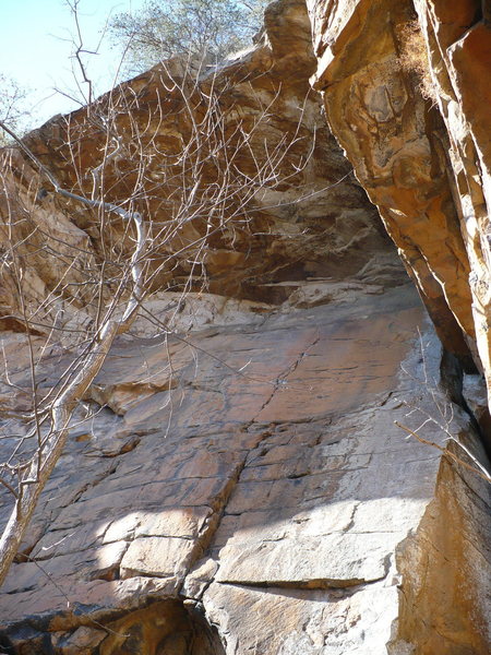 Southern Express, 5.9, T-Wall, climbs the crack to the roof.