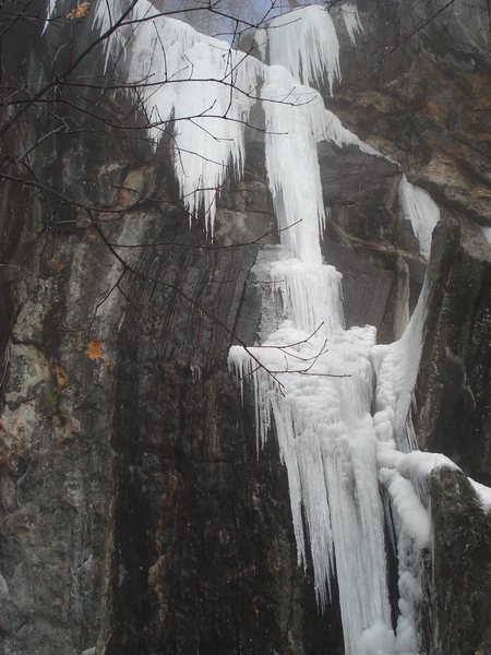 the rock route Long Board looking like an ice route top to bottom... <br>
<br>
has this been done as an ice climb?