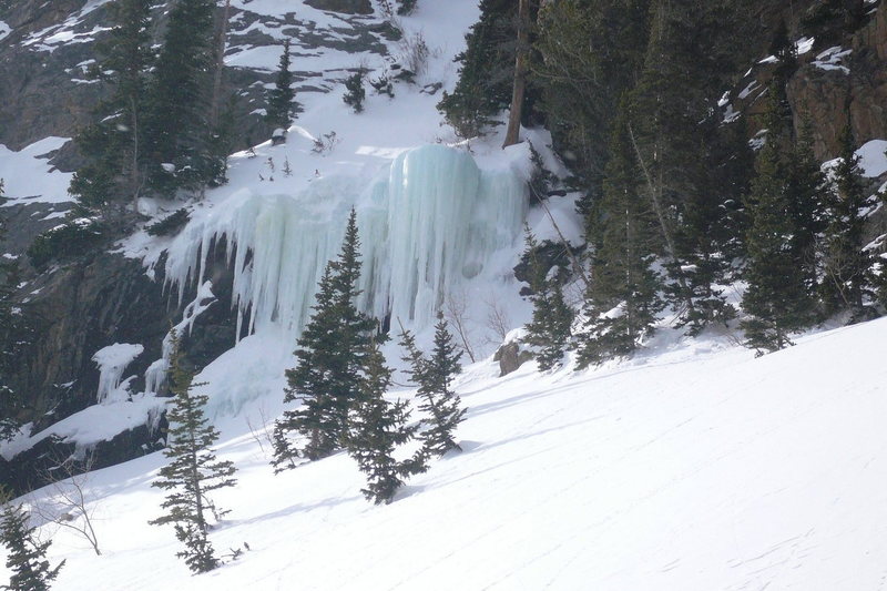 The Crypt, photo taken in March 8th, 2008.  I think this relates to anonymous coward's comments about not attempting this during high avalanche season, hence why we did not attempt the route.