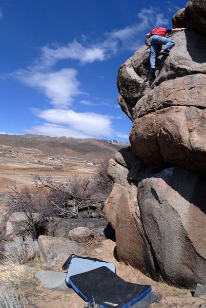 Sean Carlson on the High Ball cruiser - Broken Promises - V2