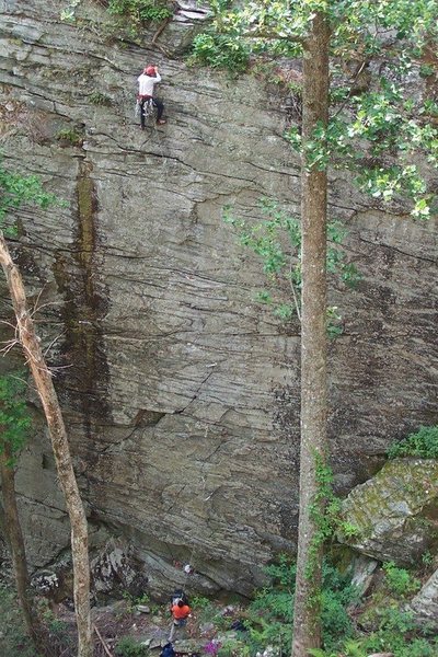 The late Lee Carter on Zen face in Zen canyon.  Gold Coast Cliffs in Linville Gorge.