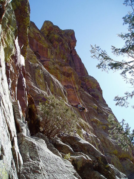 Vertigo rappel. Unknown climber.