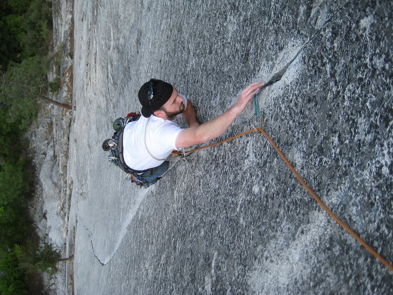 Rob on the final crack moves of Mr. Natural. A few slab moves from here to the anchors.