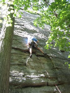 Start of Snooky's Return (5.8 variation - the 5.7 moves are to the right of the crack)
